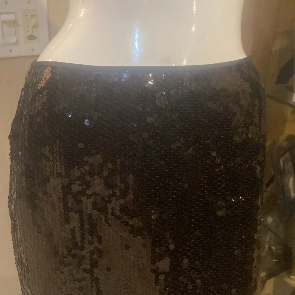 INC International Concepts Black Sequins Beaded Pencil Skirt Sz 6P - Picture 3 of 5